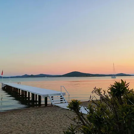 Cunda Готель Айвалик