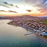 Cunda Otel Ayvalı