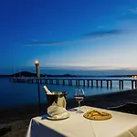 Cunda Otel Ayvalı