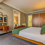 Otel Cunda 2*