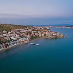 Cunda Otel 2*