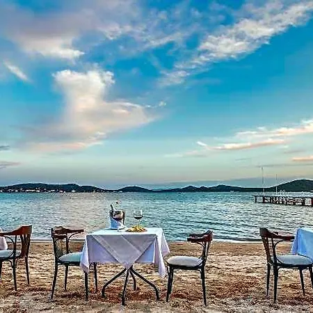 Cunda Hotel Ayvalı