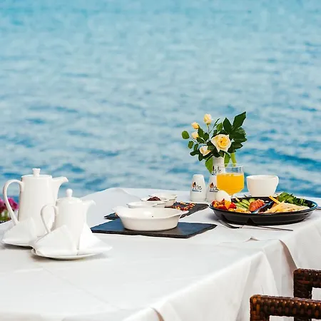 Hotel Cunda
